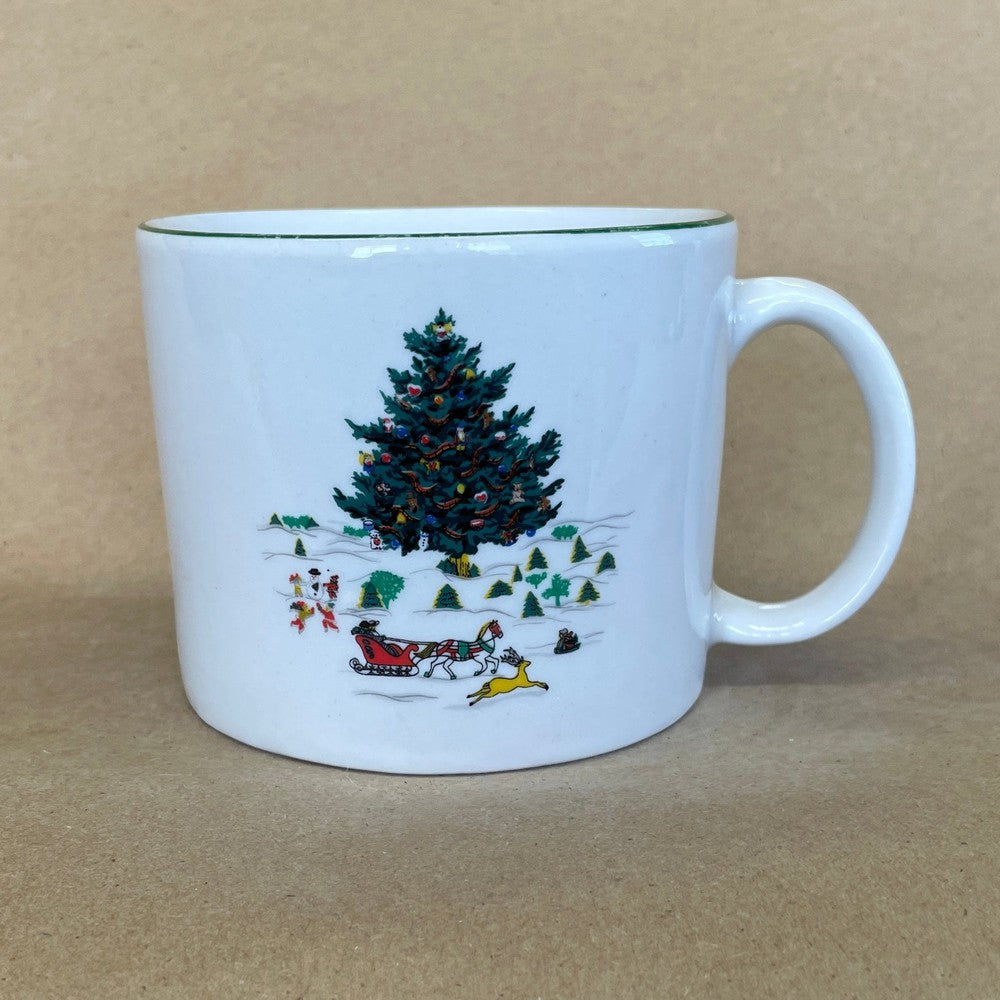 Aroma Christmas Scene Mug