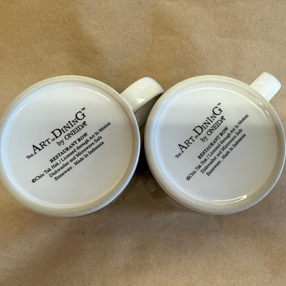 Oneida The Art of Dining Restaurant Row Mugs-Pair