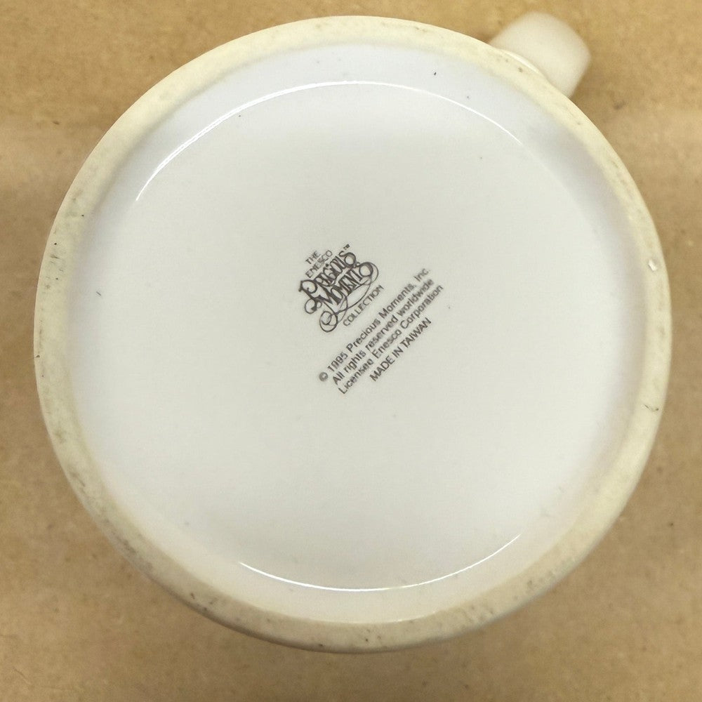 Precious Moments Love Never Fails Mug-1995