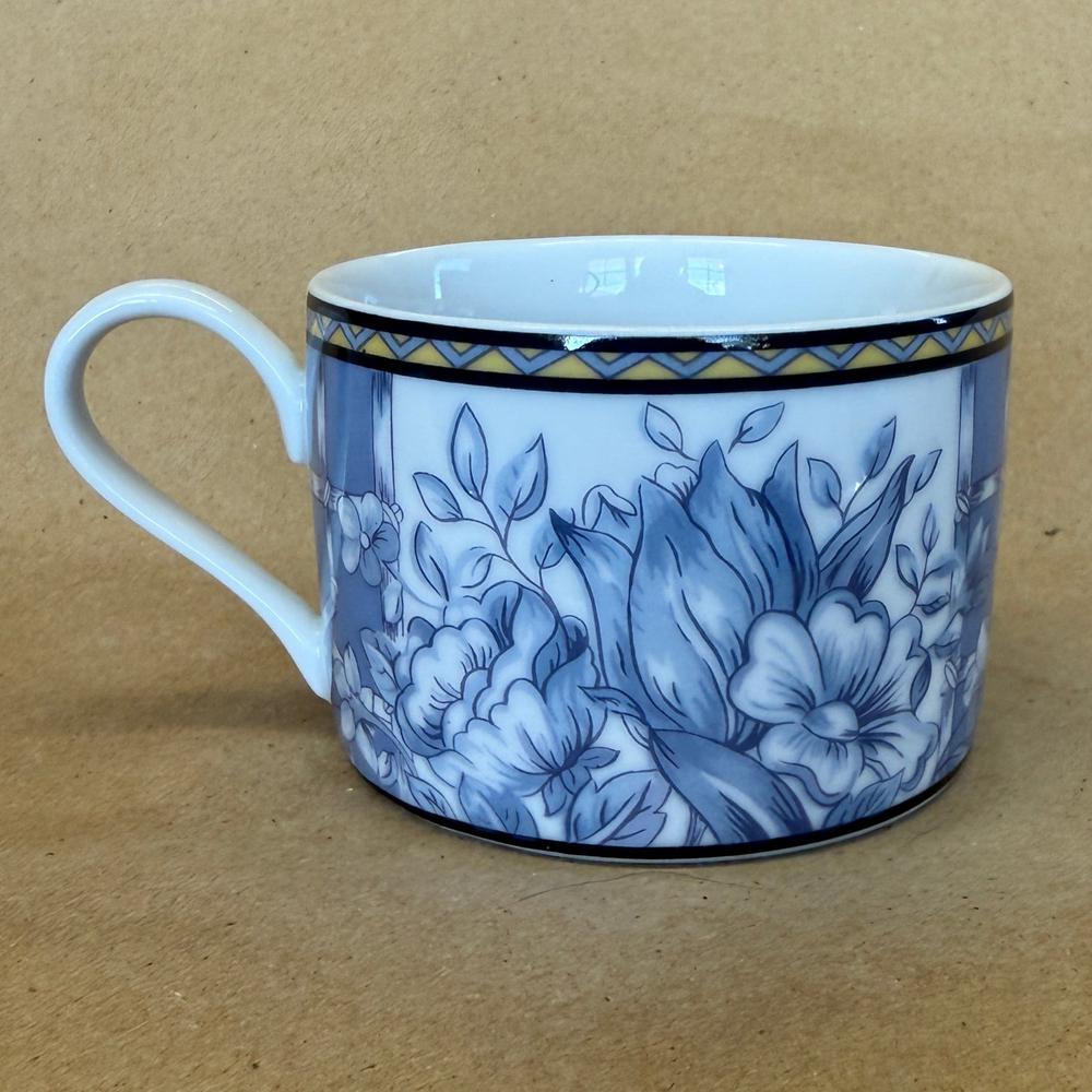 Coventry Palace Garden Porcelain Mug