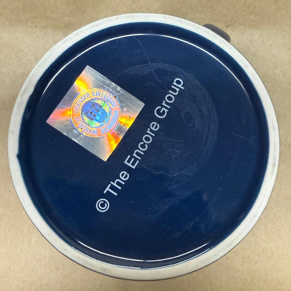 University of Connecticut Huskies Mug