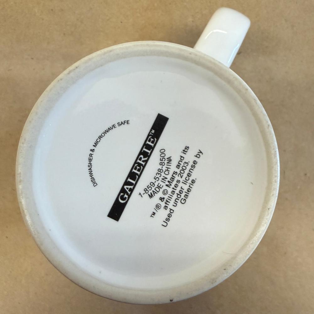 M&M's Red and Yellow Galerie 2003 Mug-2003