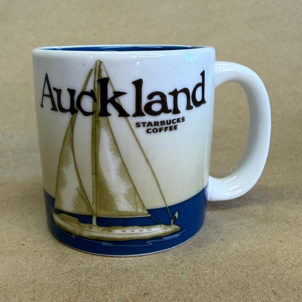 Starbucks Global Icon Collector Series Auckland Ornament Mug-2008