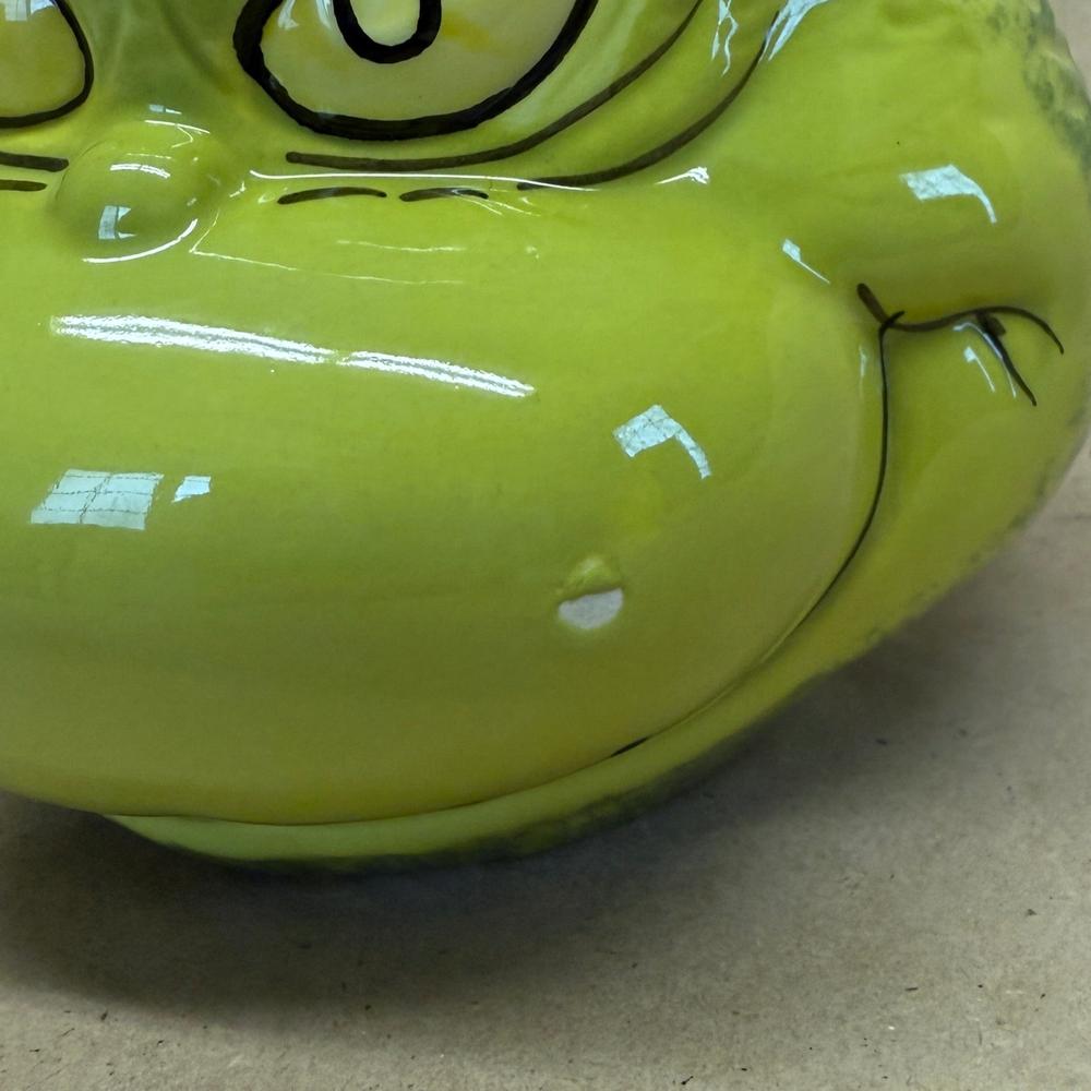 Dr. Seuss The Grinch 3D Sculpted Mug-2021