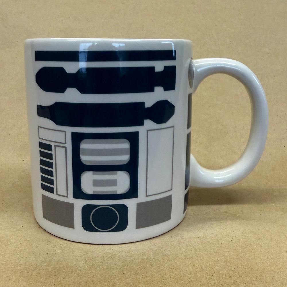 Star Wars R2D2 Mug