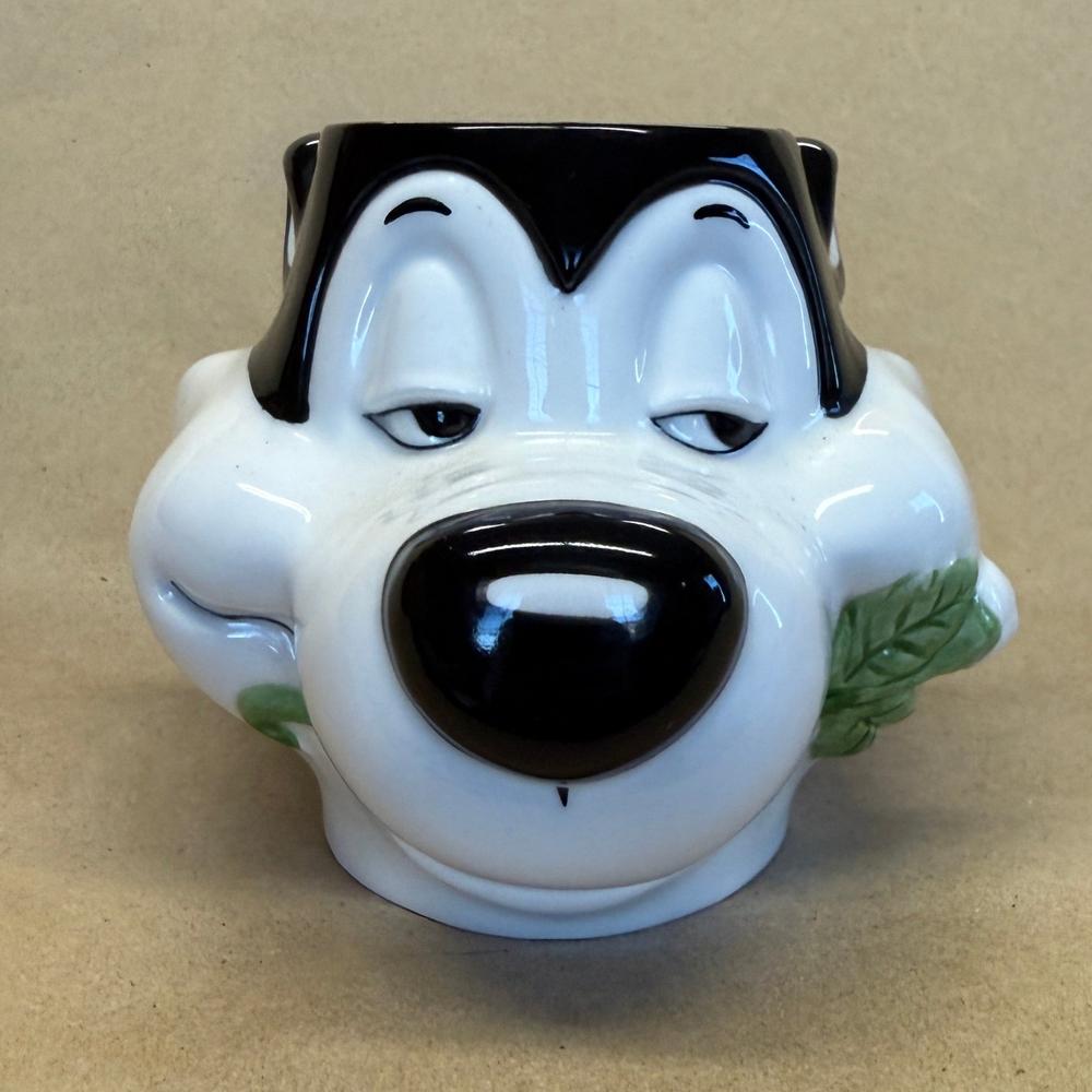 Looney Tunes Pepe Le Pew 3D Mug-1993