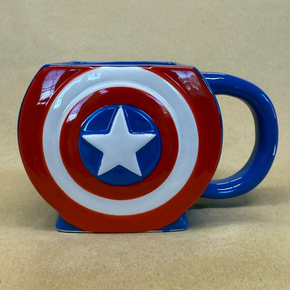 Marvel Comics Captain America 3D Shield Mug-2015
