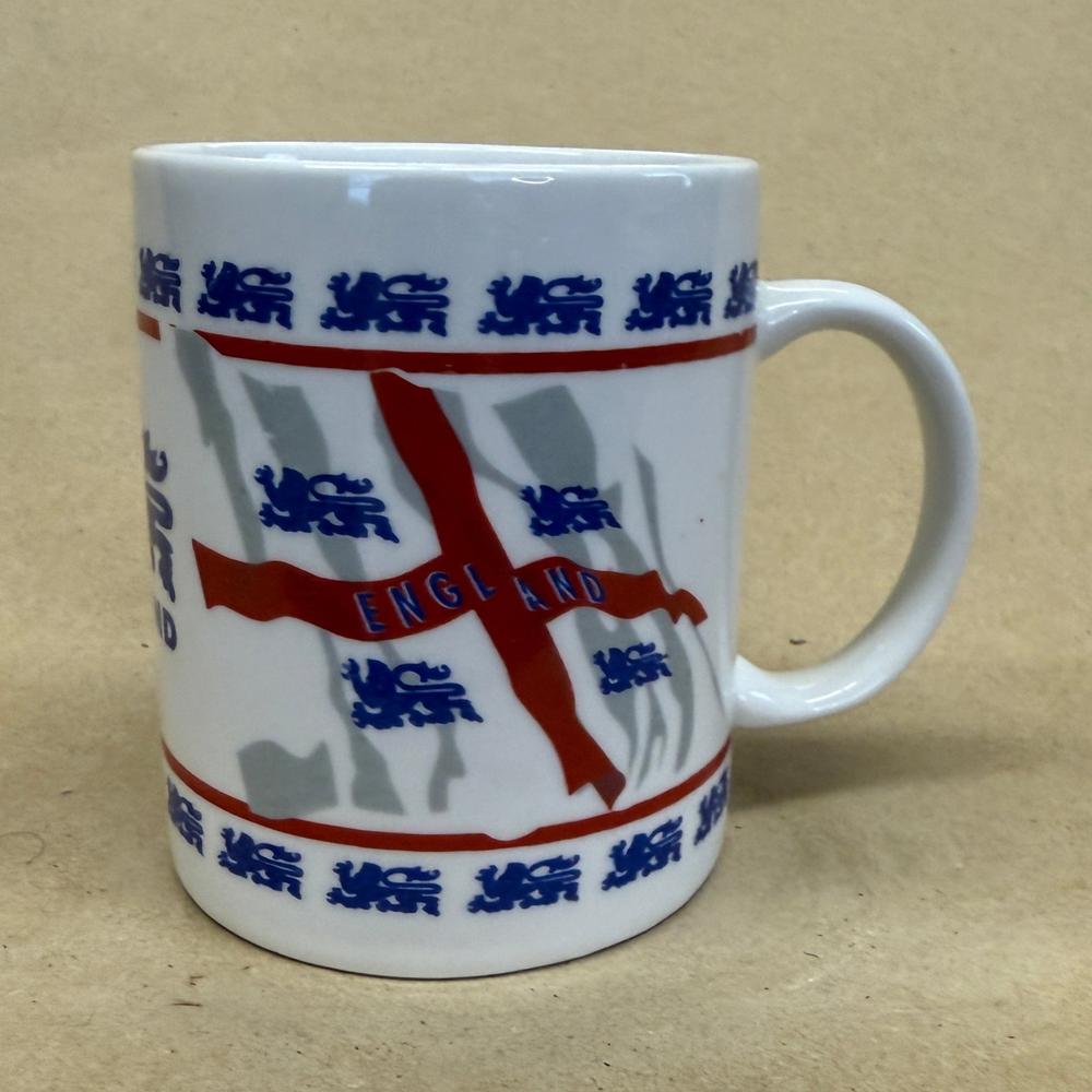 England Lion Design Mug