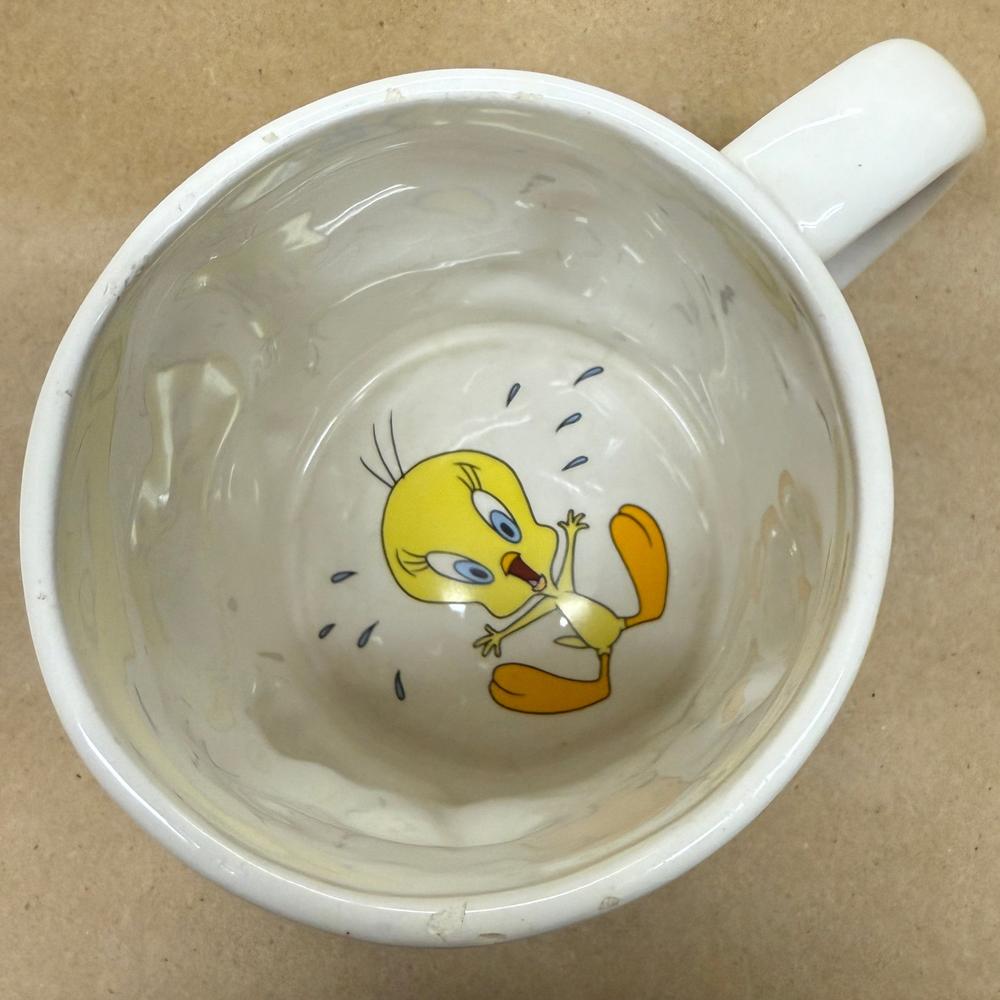 Looney Tunes Gibson Sylvester Tweety Bird 3D Mug-1998