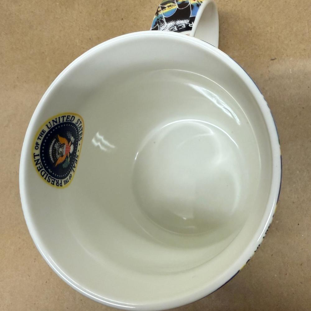 Postcard Factory Washington DC Souvenir Mug