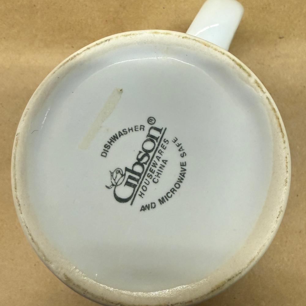 Looney Tunes Gibson Laughing Bugs Bunny Mug