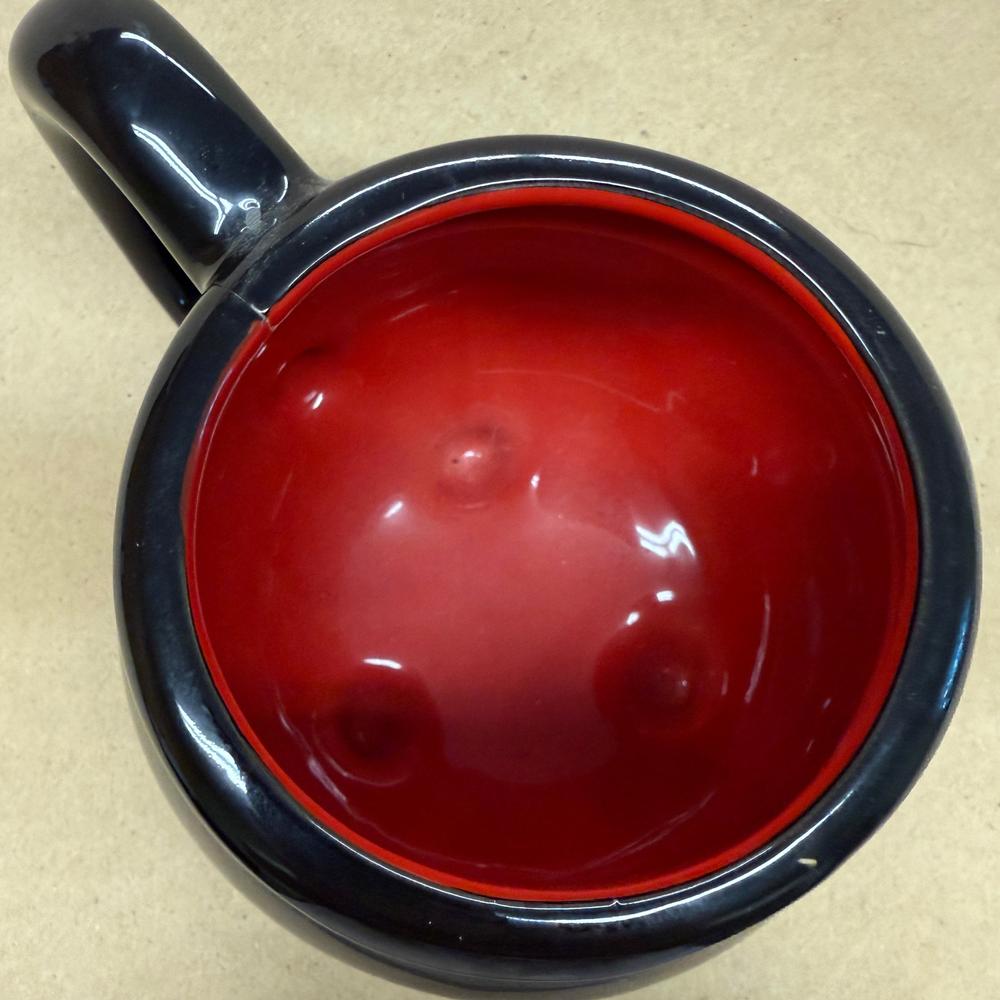 Harry Potter Gryffindor Coat of Arms Caldron Mug-2017