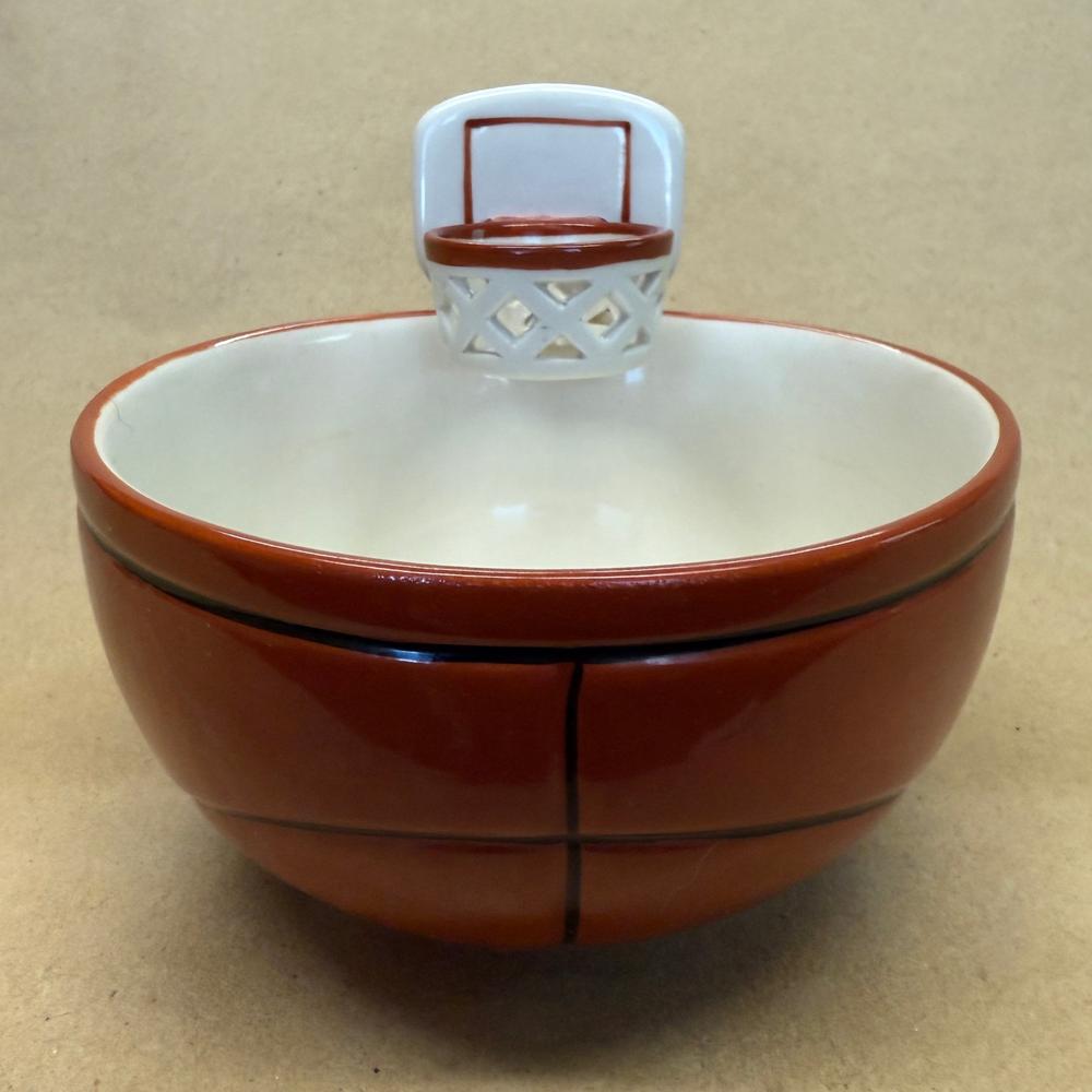 Maxi's Creations Basketball Hoop Mug