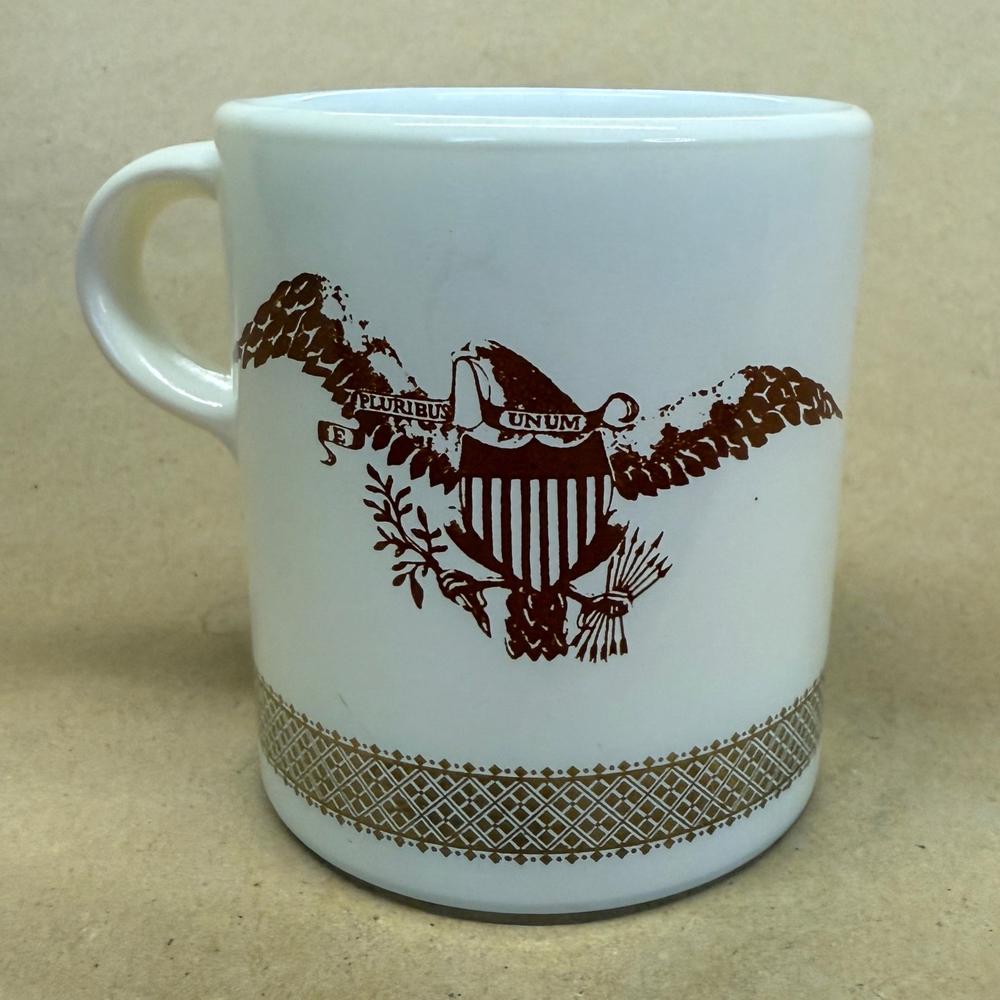 Pyrex Eagle Shield E Pluribus Unum Mug