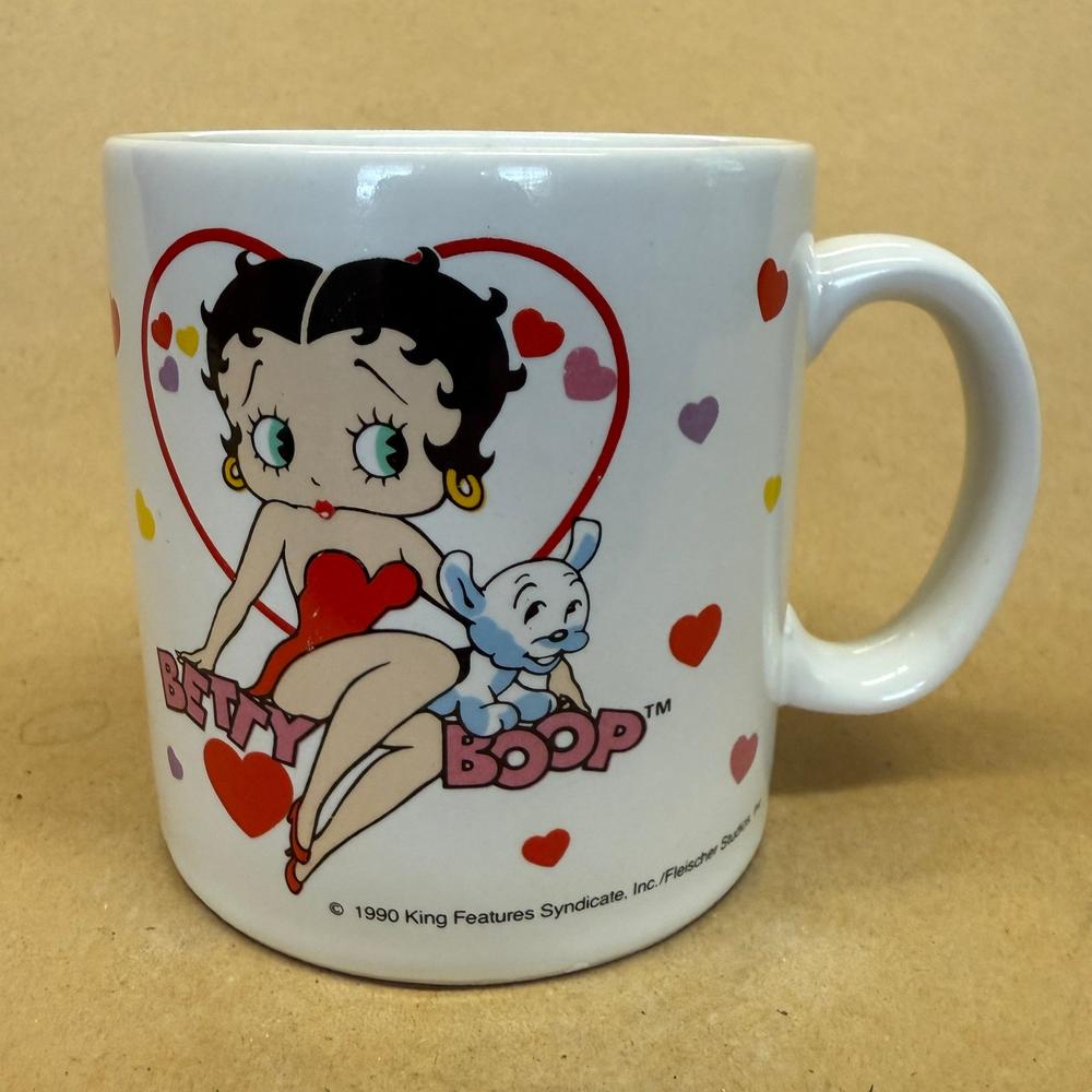 Betty Boop Hearts and Kisses Mug-1990
