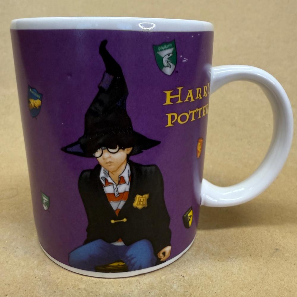 Harry Potter and the Sorcerer's Stone Hogwarts Mug-2001