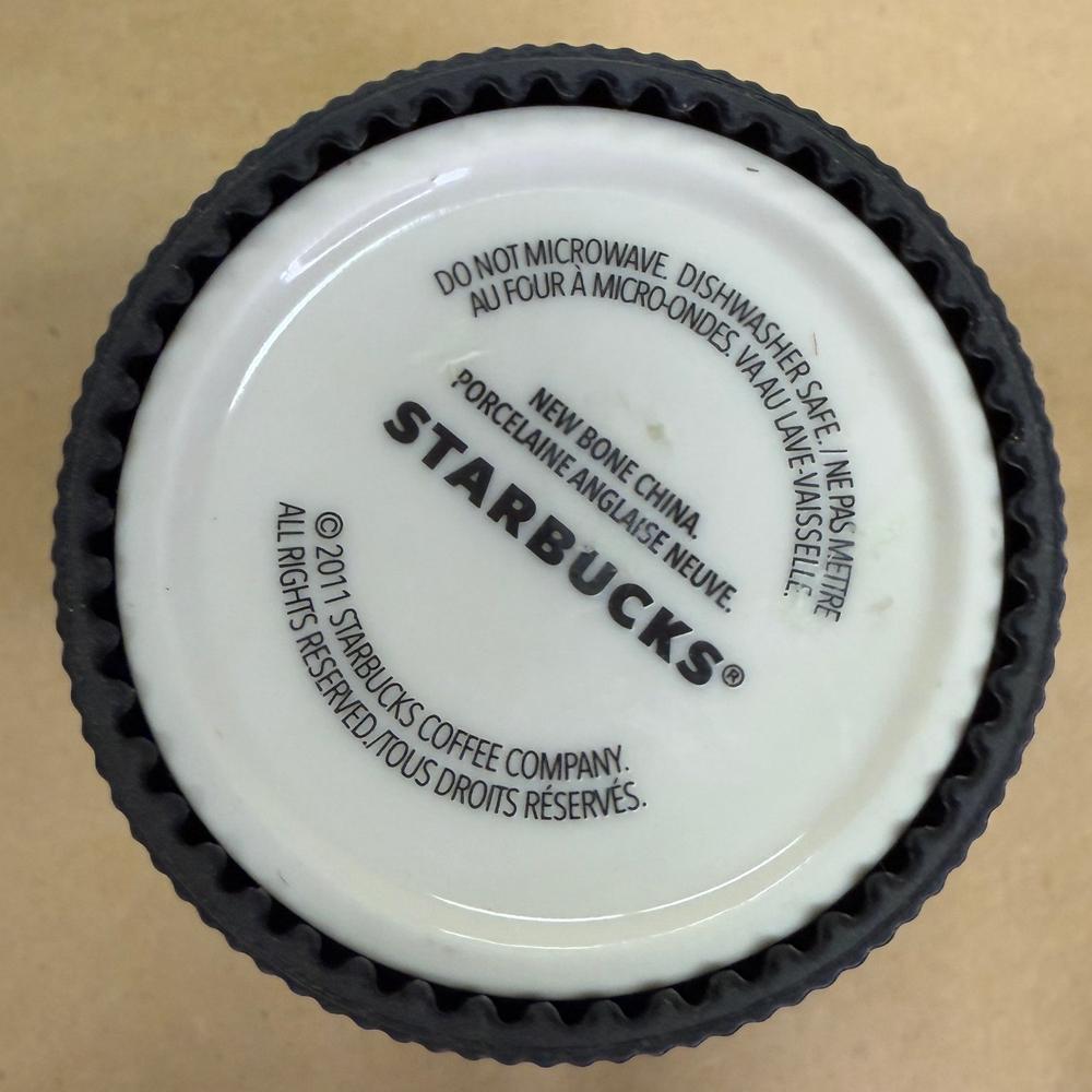 Starbucks VIA Ready Brew Tumbler Orange Interior-2011