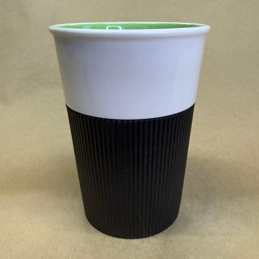 Starbucks VIA Ready Brew Tumbler Green Interior-2011