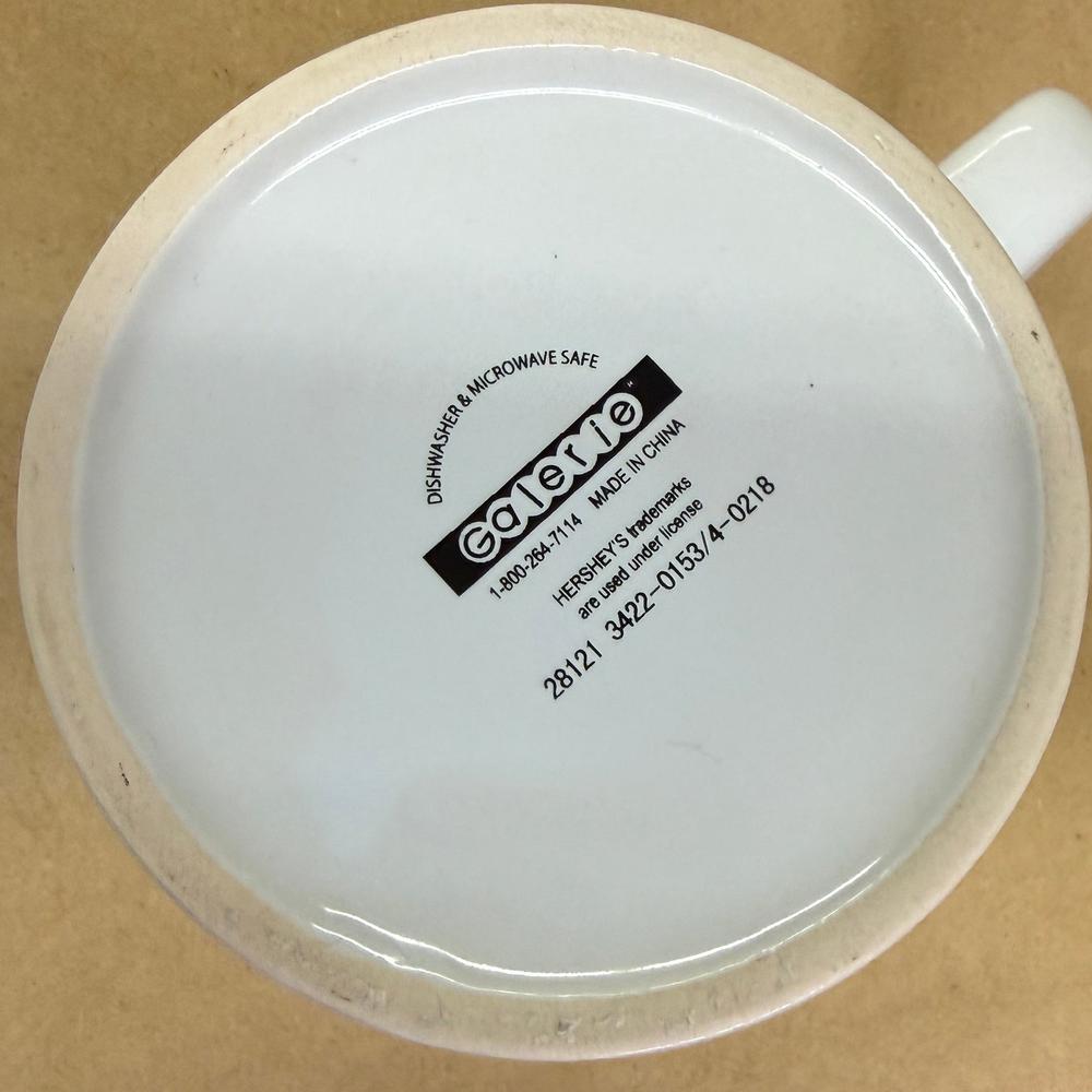 Hershey's Chocolate Hearts Oversized Mug