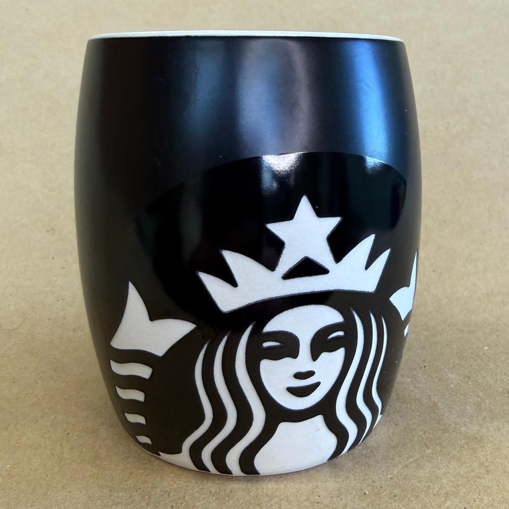 Starbucks Black with Extra Large Etched Siren Mug-2011