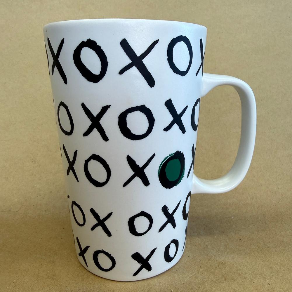 Starbucks XOXO Hugs Kisses Tall Mug-2015