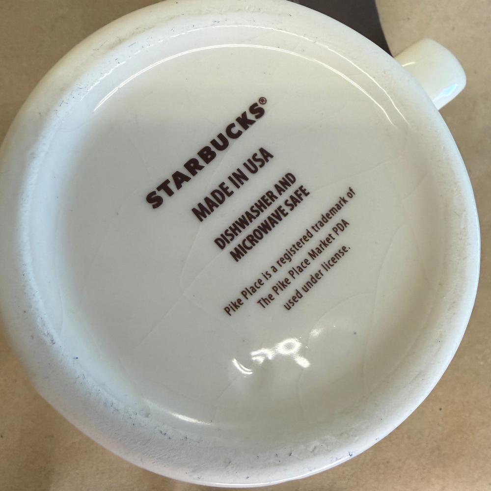 Starbucks The First Store Pike Place Original Logo USA Mug