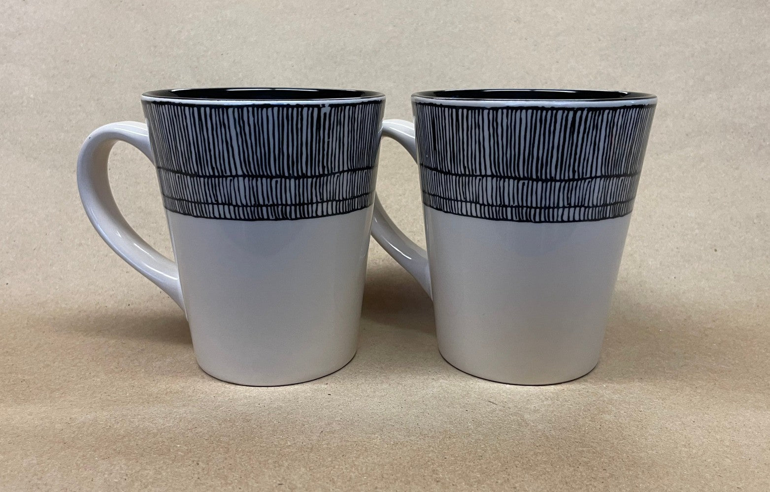 Pfaltzgraff Gramercy Mugs-Pair