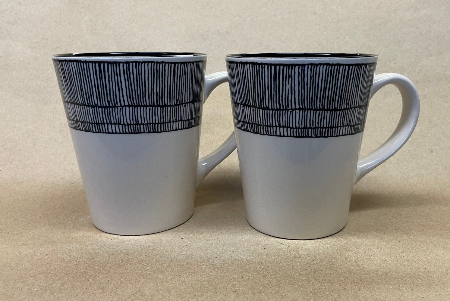 Pfaltzgraff Gramercy Mugs-Pair