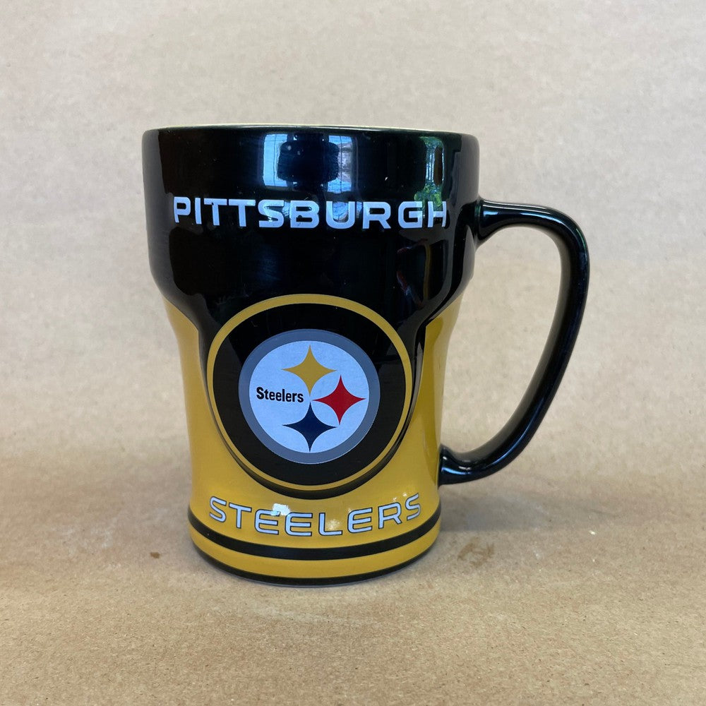 Pittsburgh Steelers Embossed Logo Mug