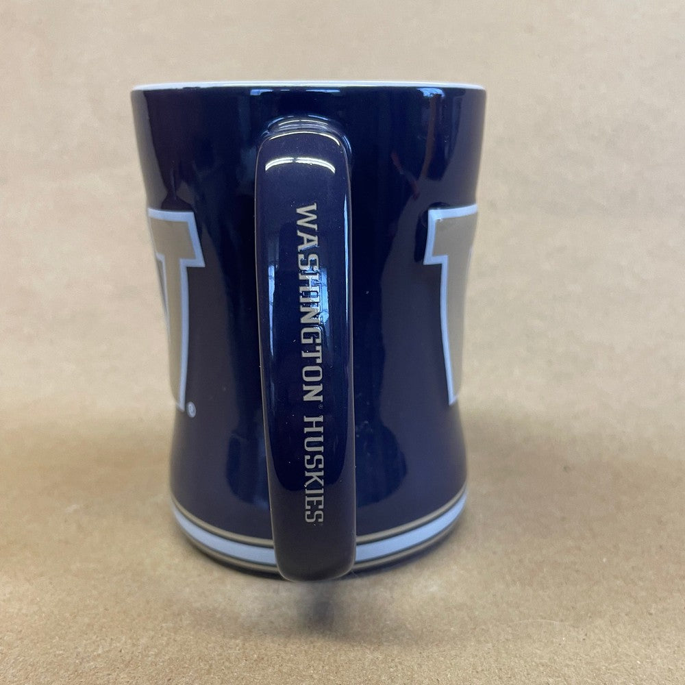Washington Huskies W Mug-2014